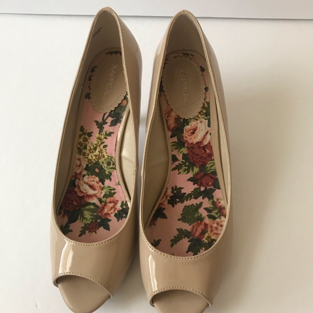 X-appeal open toe shoe